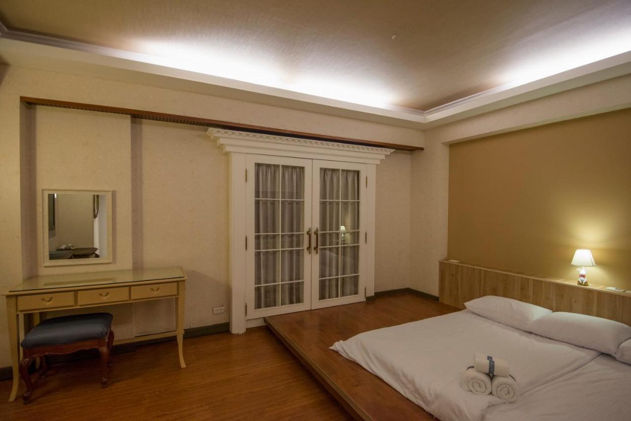 Hotel Kaohsiung Time'S Extérieur photo